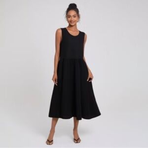 NWT a new day Round neck sleeveless side pocket midi dress